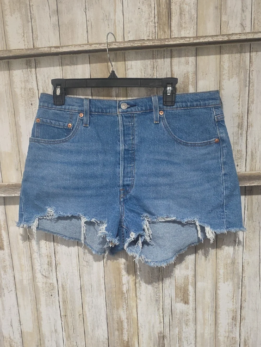 Levi's Denim Shorts 501 Denim Cutoff Shorts Button Fly Raw Hem Highrise - Picture 5 of 11